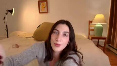 Jsmine  and sometimes Beaulooks online show from 25, 11, 2025