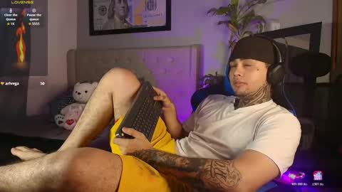 juan_alvarez18 online show from 7, 3, 2026