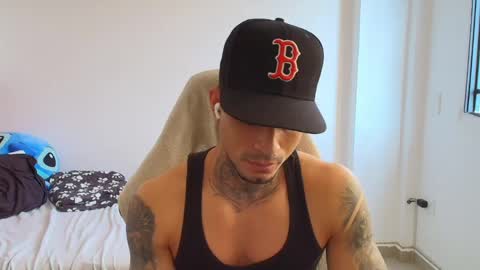 juan_gomez_1 online show from 15, 5, 2026