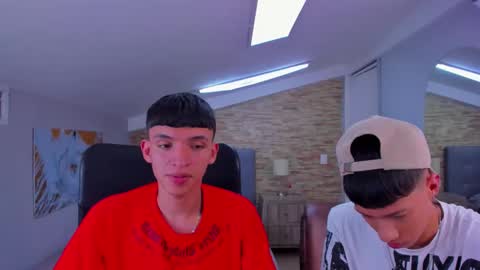 JuanSteven online show from 5, 3, 2025