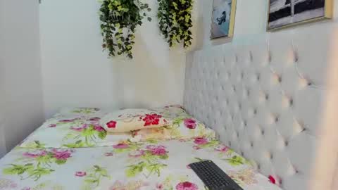 juana_naranjo online show from 27, 6, 2026