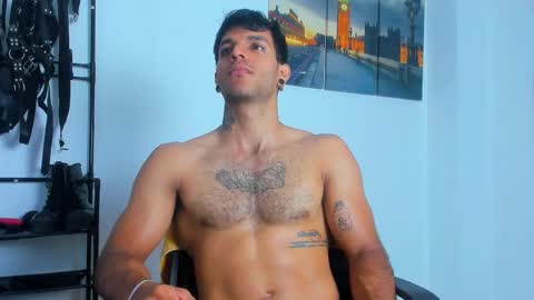 Juan Esteban online show from 15, 10, 2025