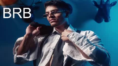 Juan Esteban online show from 3, 7, 2026