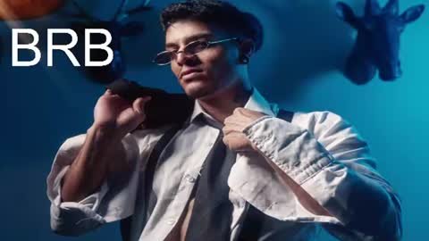 Juan Esteban online show from 8, 7, 2026