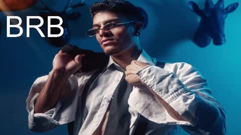 Juan Esteban online show from 10, 7, 2026