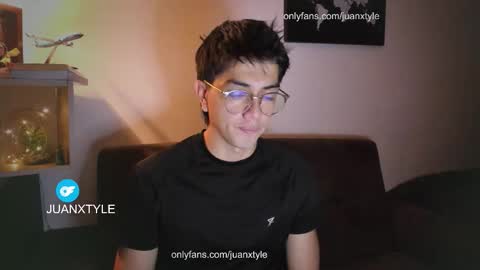 . online show from 14, 10, 2025