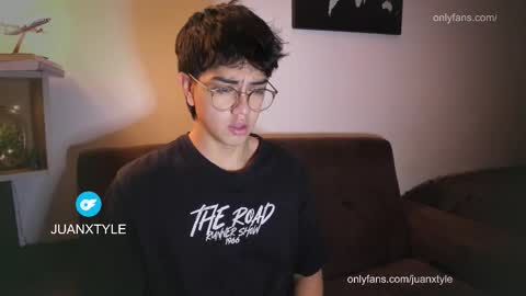 . online show from 25, 10, 2025