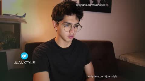 . online show from 27, 11, 2025