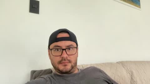 juanchom online show from 24, 10, 2025