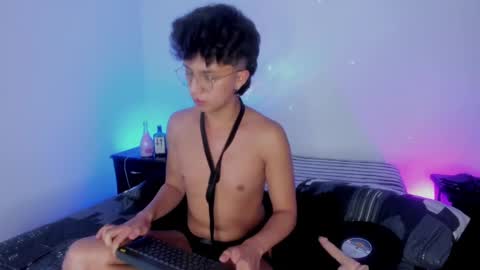 juandaaa__ online show from 20, 2, 2025