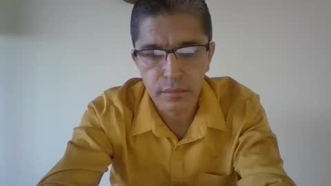 Snapshot of juanearth1 chatting on 4, 3, 2026 juanearth1 online show from 4, 3, 2026