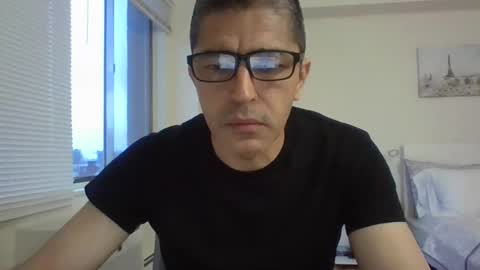 Snapshot of juanearth1 chatting on 23, 3, 2026 juanearth1 online show from 23, 3, 2026