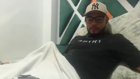 Snapshot of juanfe_style chatting on 20, 11, 2025 juanfe_style online show from 20, 11, 2025