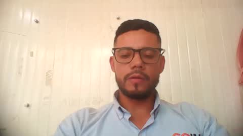 Snapshot of juanfe_style chatting on 21, 11, 2025 juanfe_style online show from 21, 11, 2025