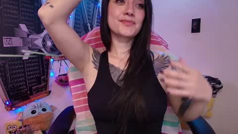 Snapshot of juanita_adams chatting on 7, 1, 2025 Juanita online show from 7, 1, 2025