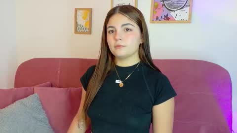 Snapshot of juanita_owens chatting on 18, 3, 2026 juanita_owens online show from 18, 3, 2026