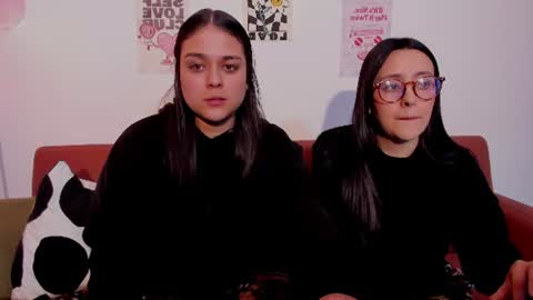 juanitaaa_ online show from 27, 6, 2026