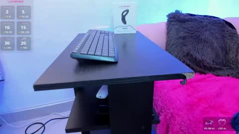 JUAN  online show from 9, 5, 2026