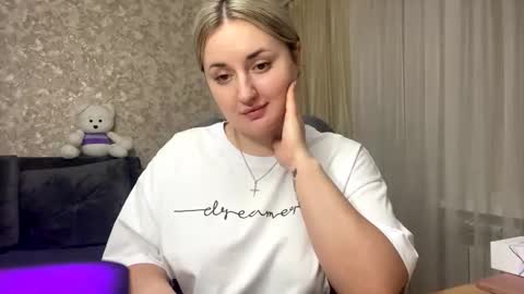 JudeValenti online show from 14, 10, 2025