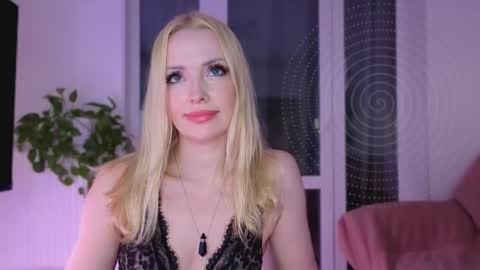Goddess Julia online show from 5, 12, 2025