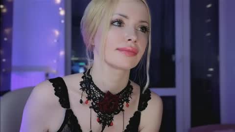 Goddess Julia online show from 25, 4, 2026