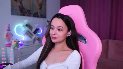 Angelina online show from 6, 10, 2025