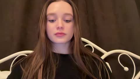 Snapshot of juicy_angels chatting on 6, 4, 2026 alexa online show from 6, 4, 2026