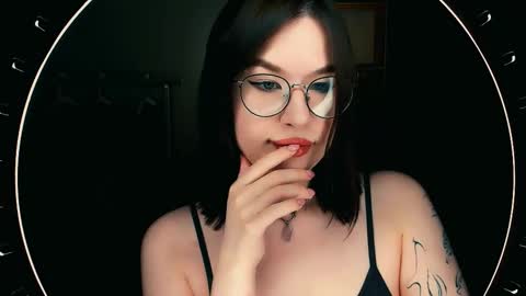 Bella online show from 17, 11, 2025