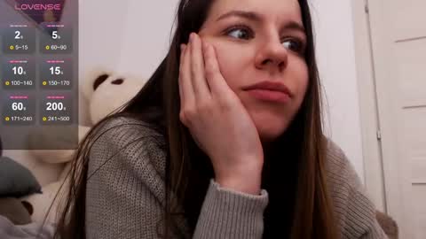 Snapshot of juicy_mystery chatting on 1, 1, 2025 laura online show from 1, 1, 2025