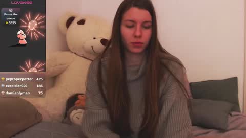 Snapshot of juicy_mystery chatting on 11, 1, 2025 laura online show from 11, 1, 2025