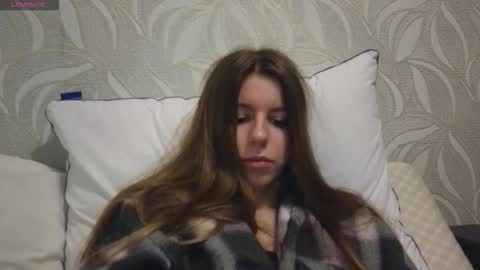 Snapshot of juicy_mystery chatting on 1, 12, 2025 laura online show from 1, 12, 2025