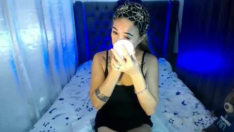 Snapshot of juicyliciousgirl chatting on 6, 3, 2026 Den online show from 6, 3, 2026