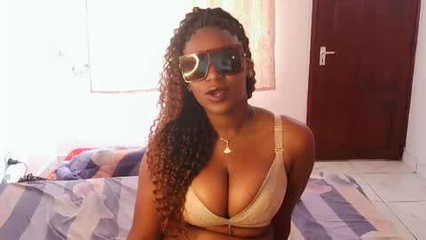 juicymeg online show from 24, 9, 2025