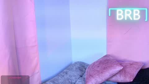 Jules and Gia online show from 6, 2, 2026