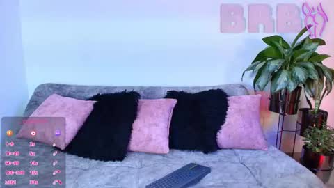 Jules and Gia online show from 24, 6, 2026