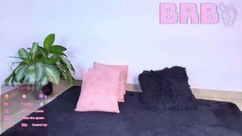 Jules and Gia online show from 5, 7, 2026