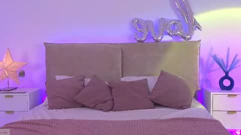 Jules Nightt online show from 15, 7, 2026