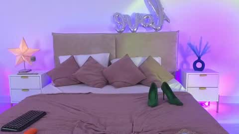 Jules Nightt online show from 25, 7, 2026