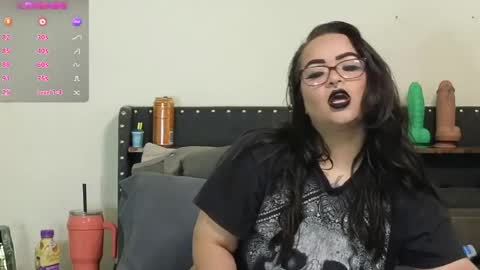 Julesss online show from 2, 5, 2026