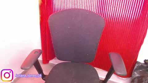  Juliana Torres  online show from 29, 1, 2025