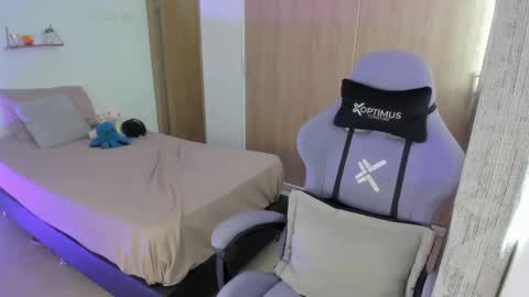 Snapshot of juli_santos_22 chatting on 11, 1, 2025 juli_santos_22 online show from 11, 1, 2025