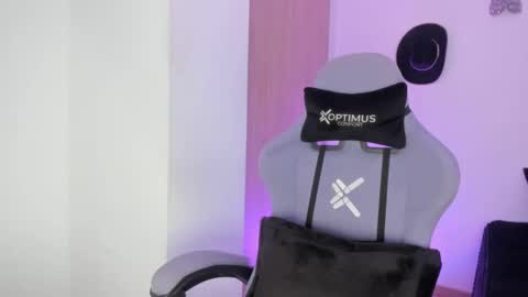 Snapshot of juli_santos_22 chatting on 8, 2, 2025 juli_santos_22 online show from 8, 2, 2025