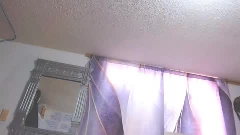 julia77_ online show from 10, 3, 2026