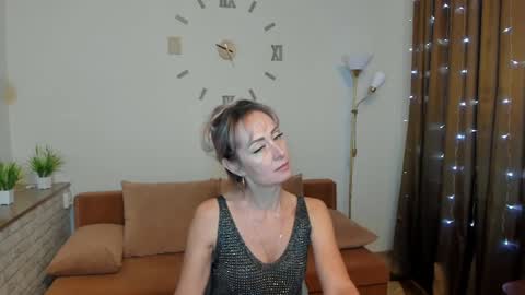 julia__cherry_ online show from 24, 12, 2024