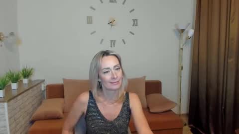 julia__cherry_ online show from 9, 2, 2025