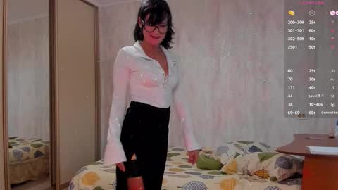 Snapshot of julia_frey chatting on 24, 9, 2025 Julia online show from 24, 9, 2025