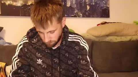 julia_official online show from 24, 9, 2025