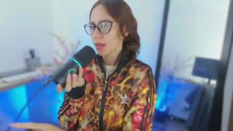 Julia Schedule 10 pm to 4  am GTM-5 online show from 12, 7, 2026