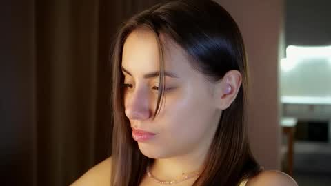 Snapshot of juliacontrol chatting on 11, 3, 2026 Molly online show from 11, 3, 2026