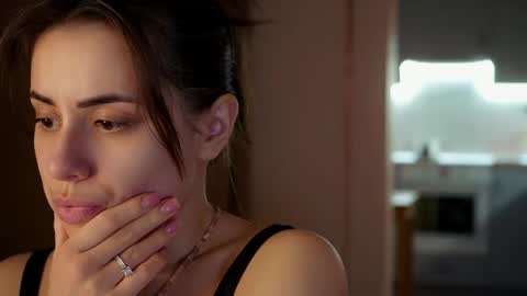 Snapshot of juliacontrol chatting on 21, 3, 2026 Molly online show from 21, 3, 2026